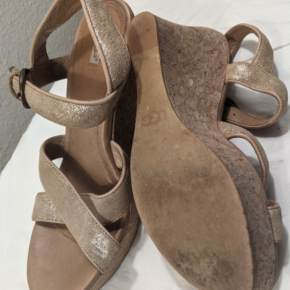 Wedge Heels UGG Gold Leather Strap size 8 - platform heels - Picture 6 of 13